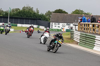 Vintage-motorcycle-club;eventdigitalimages;mallory-park;mallory-park-trackday-photographs;no-limits-trackdays;peter-wileman-photography;trackday-digital-images;trackday-photos;vmcc-festival-1000-bikes-photographs